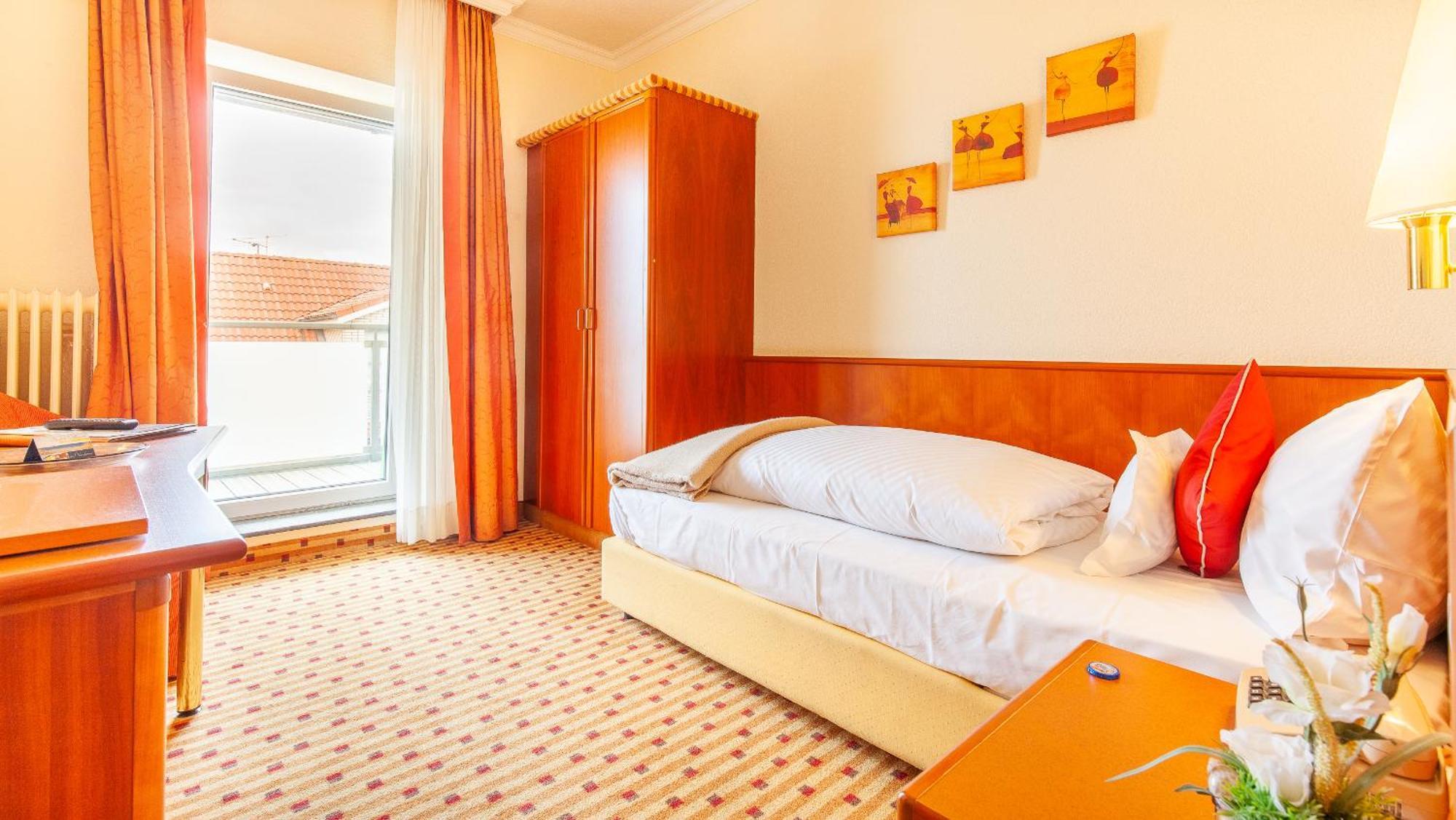 Hotel Friese นอร์เดอร์ไน ภายนอก รูปภาพ