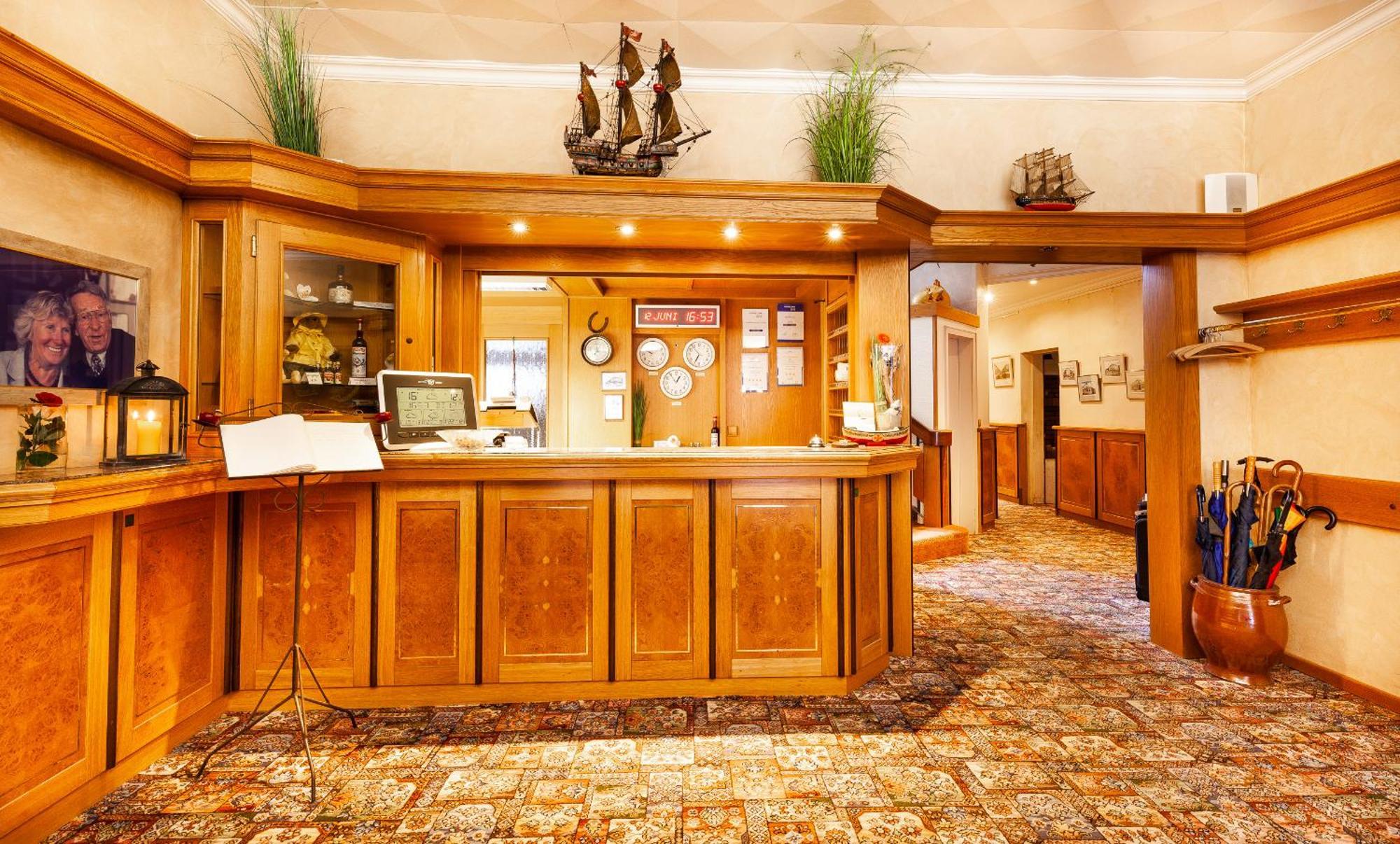 Hotel Friese นอร์เดอร์ไน ภายนอก รูปภาพ